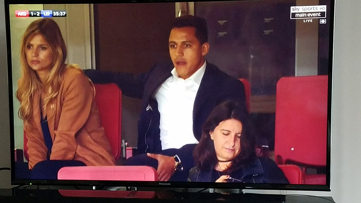 "I wonder what the weather is like in Paris" #SkySports #fridaynightfootball #AFCvLCFC