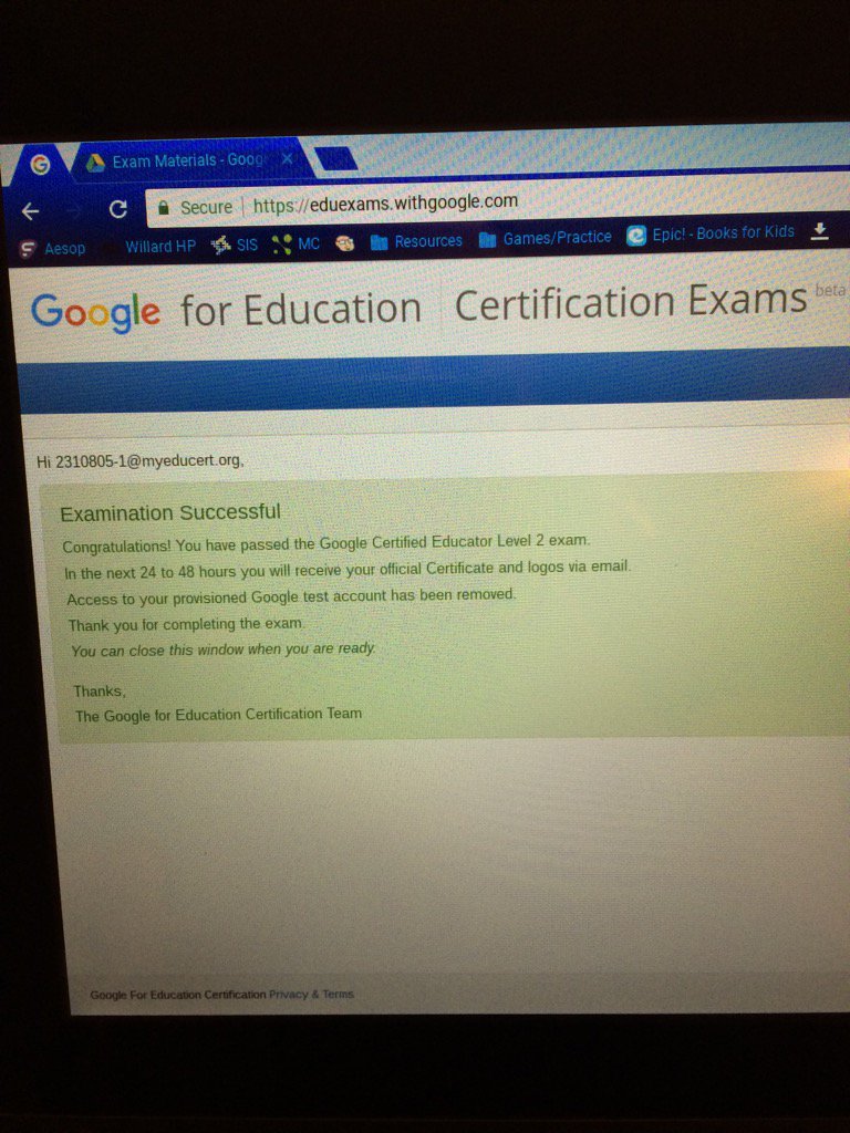 carriedawaycs's tweet photo. That's right!! This girl just passed the #level2cert for G-Suites https://t.co/2E4GwuQ7j6