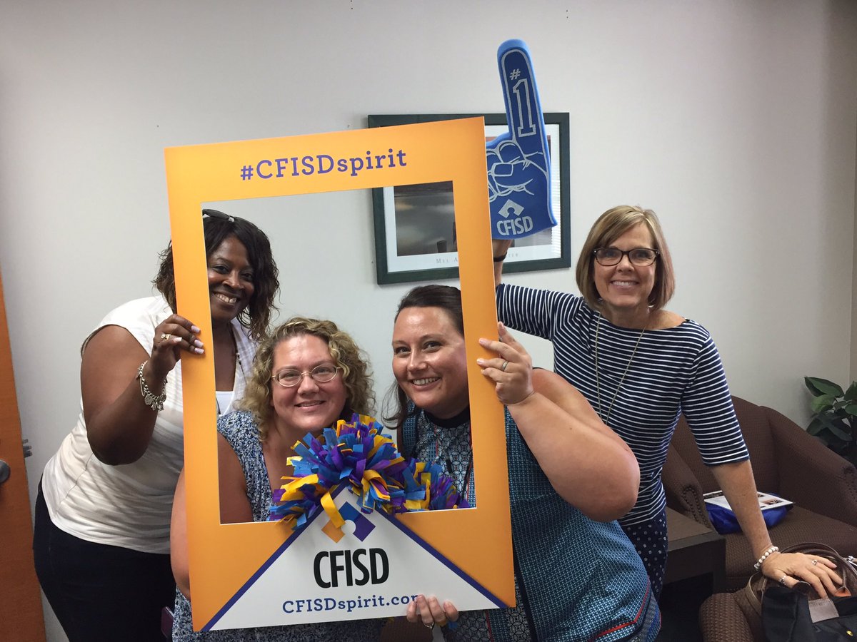 michaeldbarstow's tweet photo. We love our new Buccaneers!!! #amsbucs #CFISDspirit https://t.co/1eLMxsqqV9