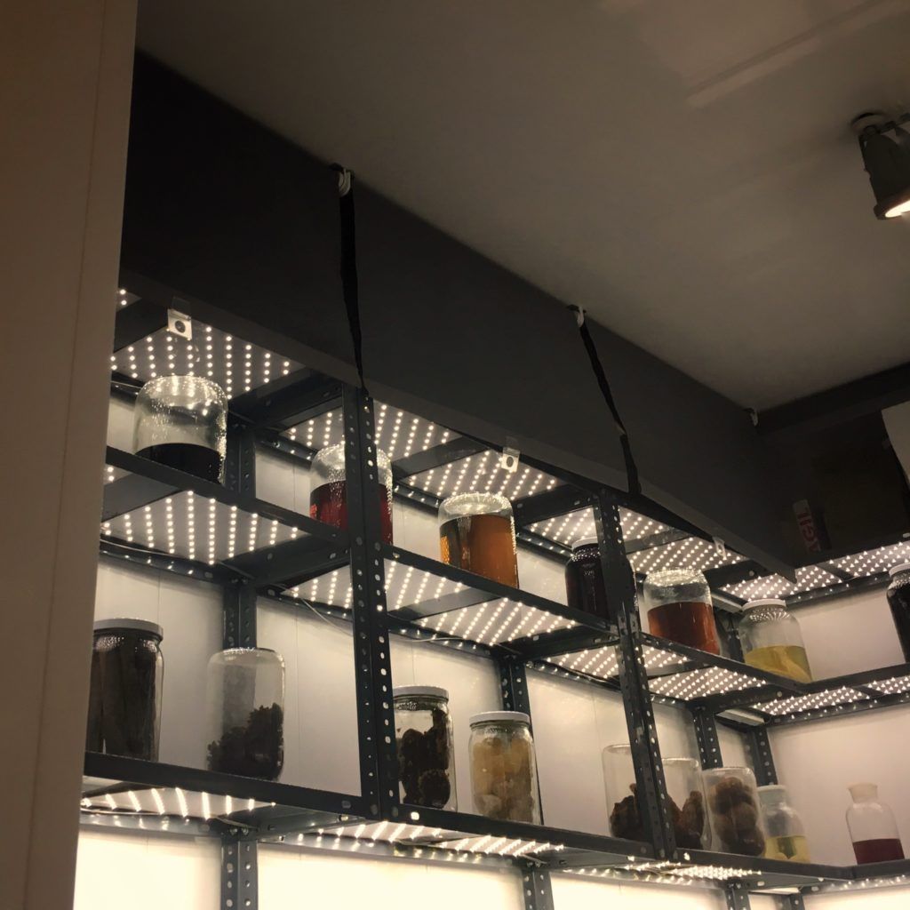 roumena's tweet image. For all of you #foodies in #Madrid, you have to go to #saladedespiece - a meaty, delicious experience. buff.ly/2vzF1wo