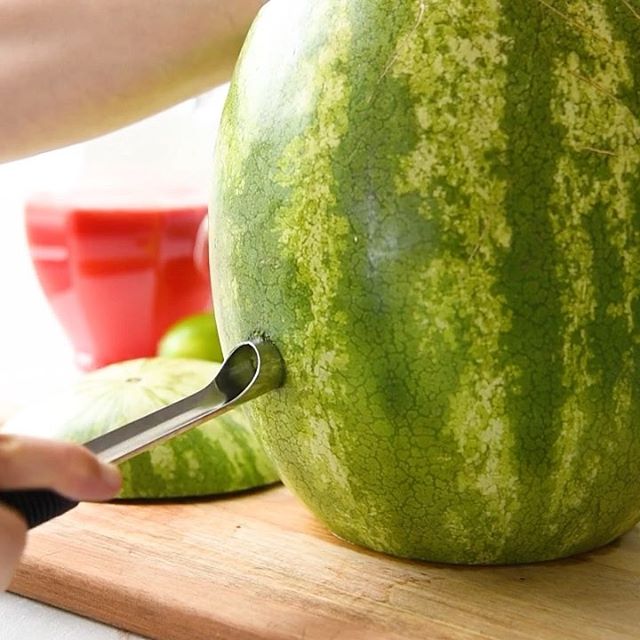 the_feedfeed's tweet photo. 7 cool &amp; refreshing watermelon #recipes! https://t.co/EO82lwhDaA #feedfeed https://t.co/HiZQz0mPYY