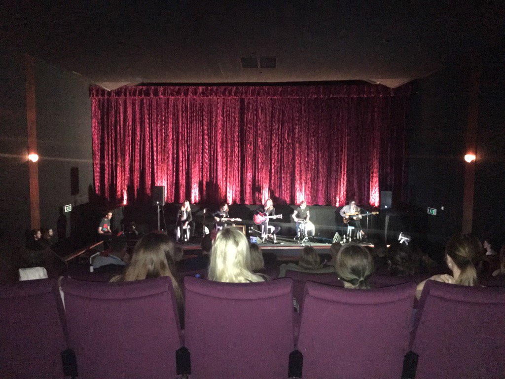 <a href="/BlossomsBand/">BLOSSOMS</a> live on stage! Great music and quality chat...👍