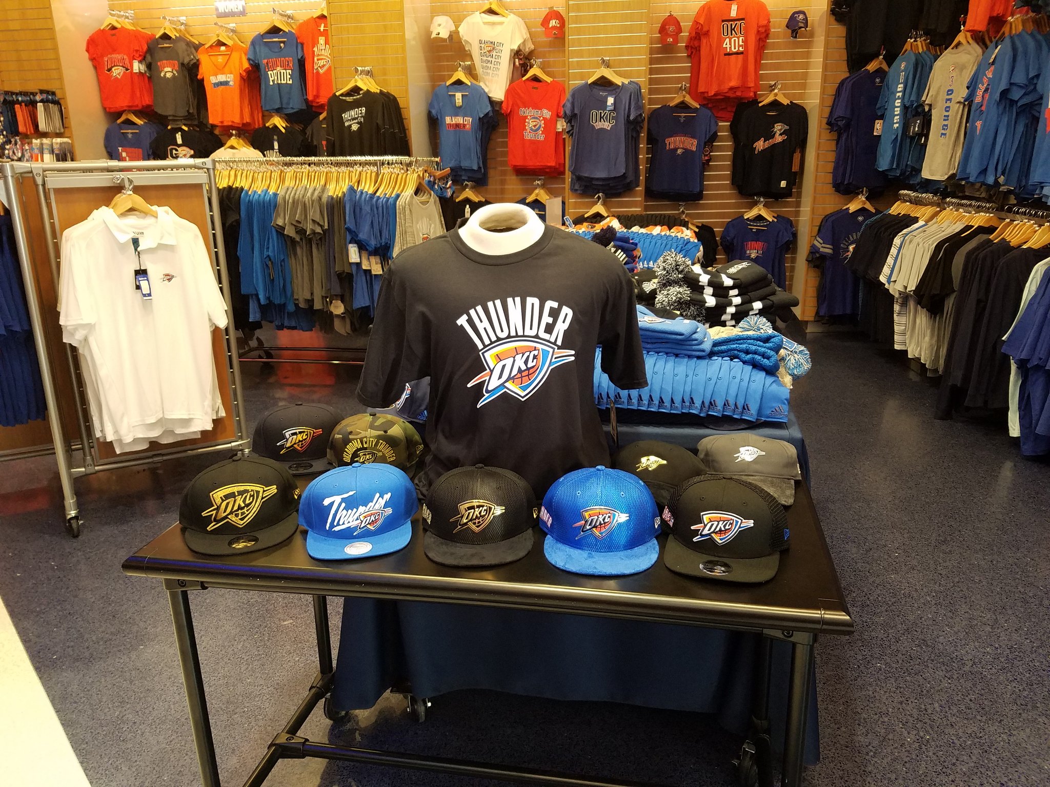 Oklahoma city thunder best sale store