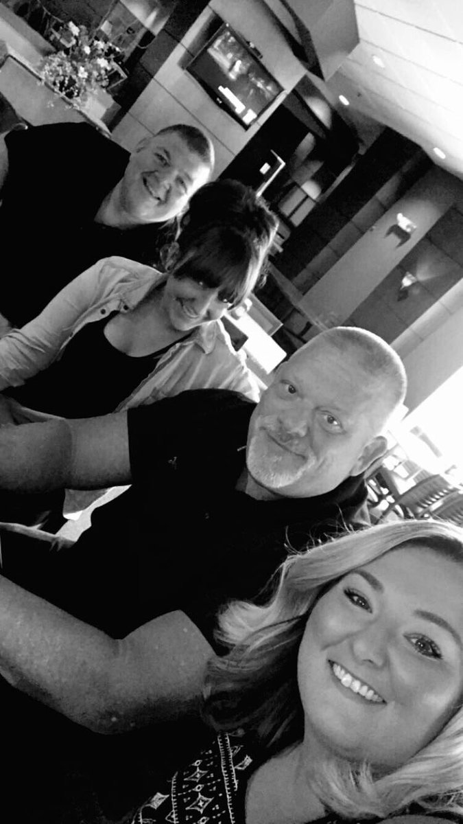 JennyC_TX's tweet image. Happy 14th Workiversary @Kraus__M! Appreciate all you do for CLE and OWP! @TMobile @tmobilecareers