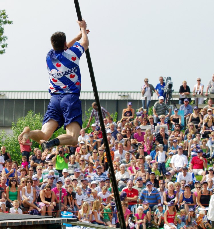 Morgen 12/8/17 FK #fierljeppen in #Winsum (frl) het begint om 13.30 uur kom allen en geniet van deze unieke sport #durf #spektakel #genieten