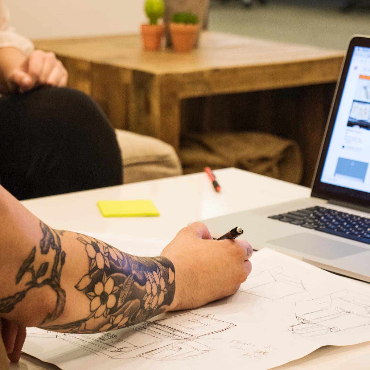 TheReconGrp's tweet image. Our services include a full creative team that will help you from concept development to final execution. therecongrp.com/creative-servi…