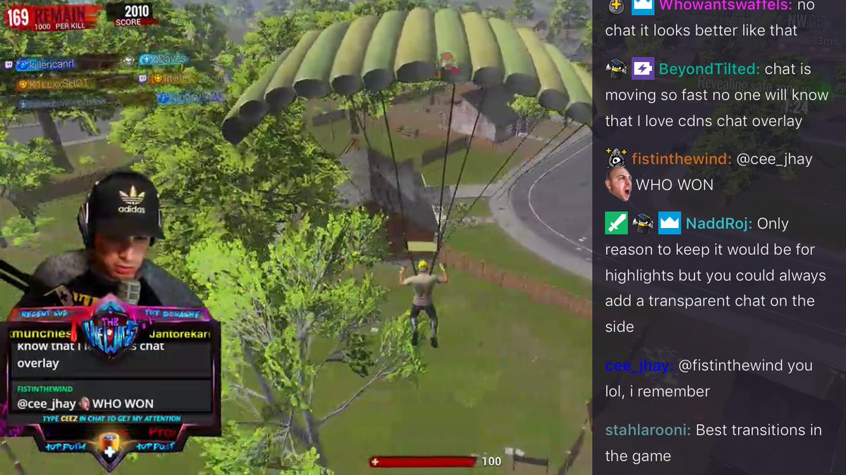 AnubisPSG's tweet photo. @CDNThe3rd this is what twitch mobile looks like with chat up in full screen. #twitch #toorot https://t.co/1apDDb5LIb