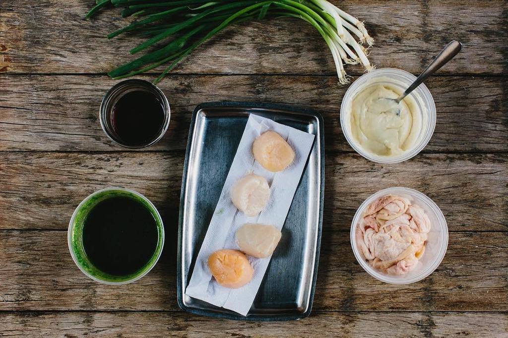 GoWhisk's tweet photo. Mise en place 📸: @andrewthomaslee https://t.co/EDgOOqmC9F https://t.co/eCUXq21tST