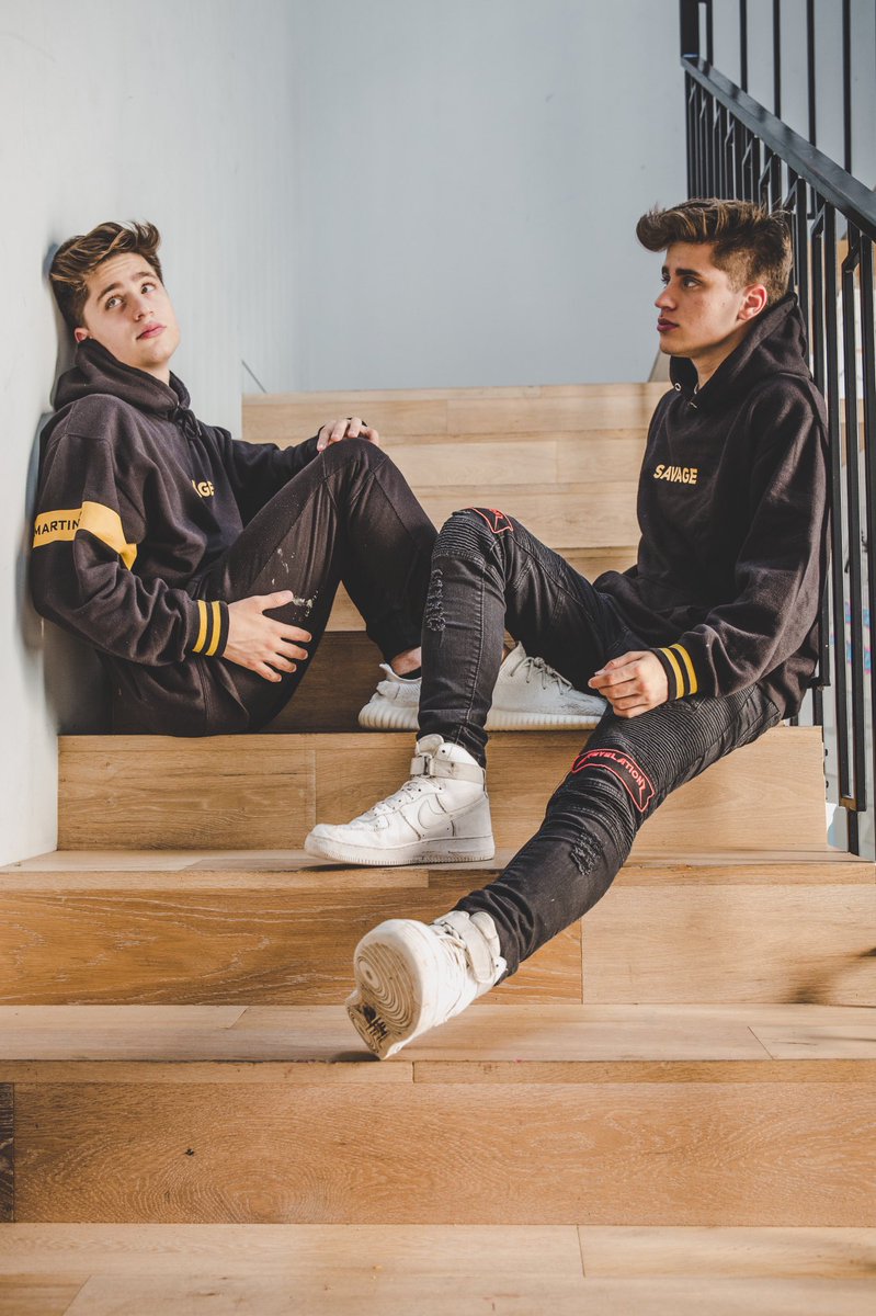 emartineeez's tweet photo. I'm always saying the sameeee: BE A FU👑 SAVAGE. Life is different when you're a savage! things go crazy 🔥😊 https://t.co/bP2gpcxIgC