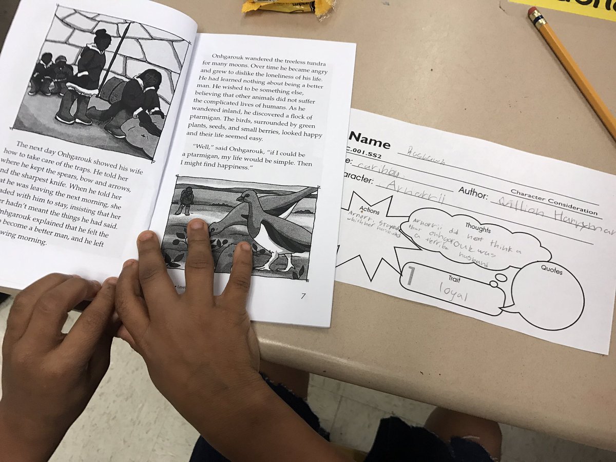 EEMillerElem's tweet photo. Today Mrs. Porter was teaching her students to steal. That's right.. students were stealing answers directly from the text! #TextDependent https://t.co/Yr9YgZjwgy