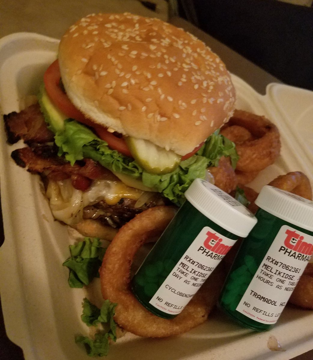 jmelikidse's tweet image. Got my prescription filled.
#LayedUp
#QueueNetflix