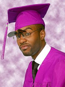 drboycewatkins1's tweet photo. This man dropped out of NYU to become a rapper….and it WORKED https://t.co/yBsr0jOWRw #Financialjuneteenth https://t.co/khAm7n7wPH