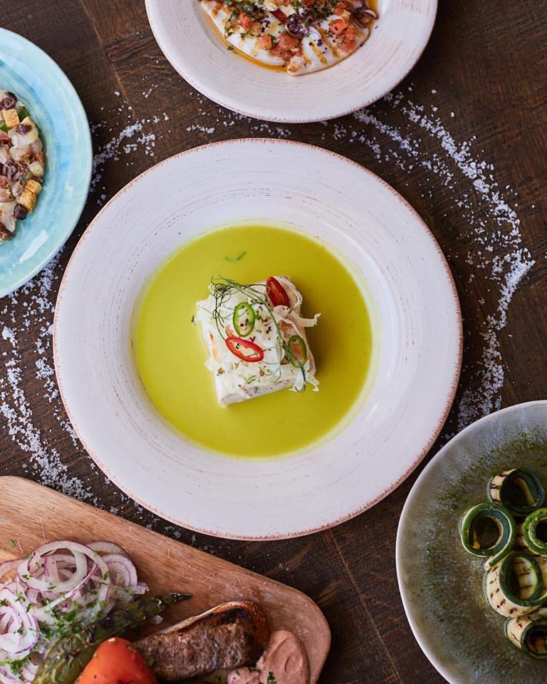 YiannisKior's tweet photo. Simplicity is the ultimate sophistication... #yianniskioroglou #taste #gastronomy #sainttropez #shellona #food #travel #chef #ChefsTable https://t.co/fEW94lWCx9