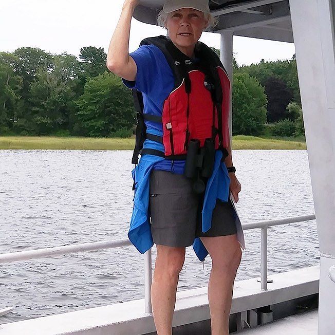 UNE_EnvStudies's tweet photo. Leading the way on the Saco Watershed Collaborative boat ride #une #uneadmissions #environmentalscience https://t.co/QZxGj7czcK https://t.co/UXJsIBRFHq