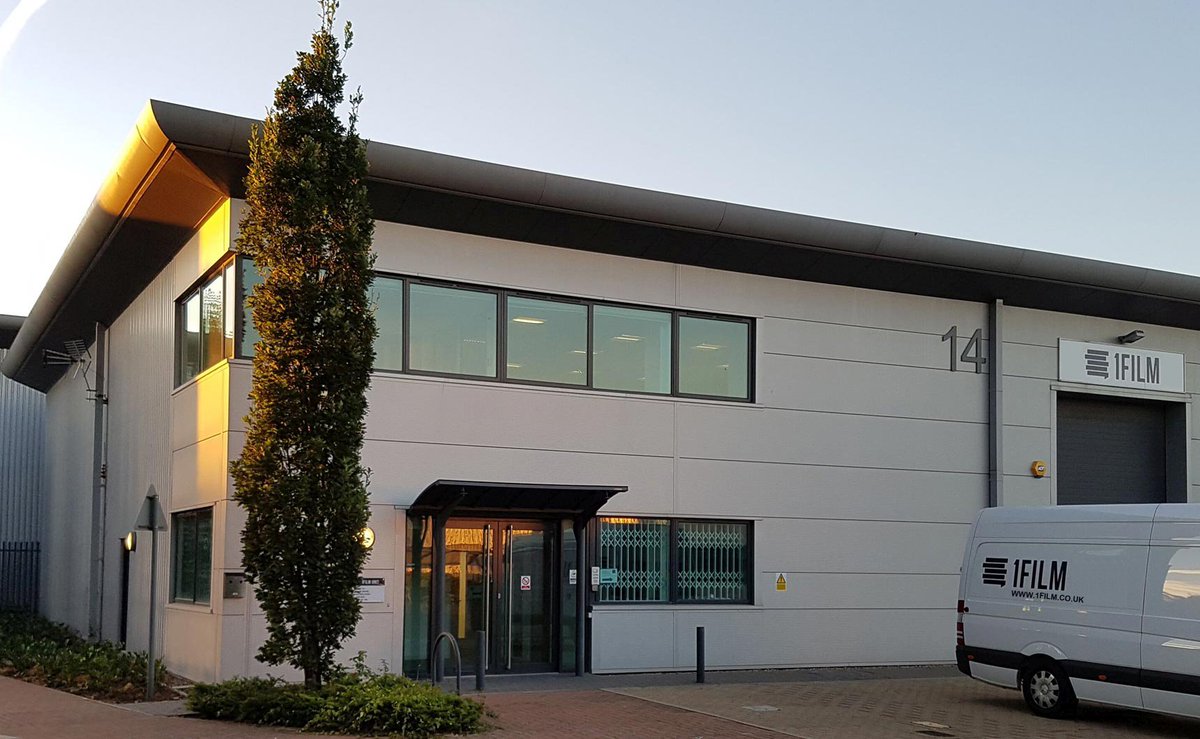 1_Film_'s tweet photo. #1Film offers latest technology in film &amp; broadcast equipment - a full spectrum of facilities, accessories, services https://t.co/rFBnoymvSX https://t.co/VEJvUsnI67