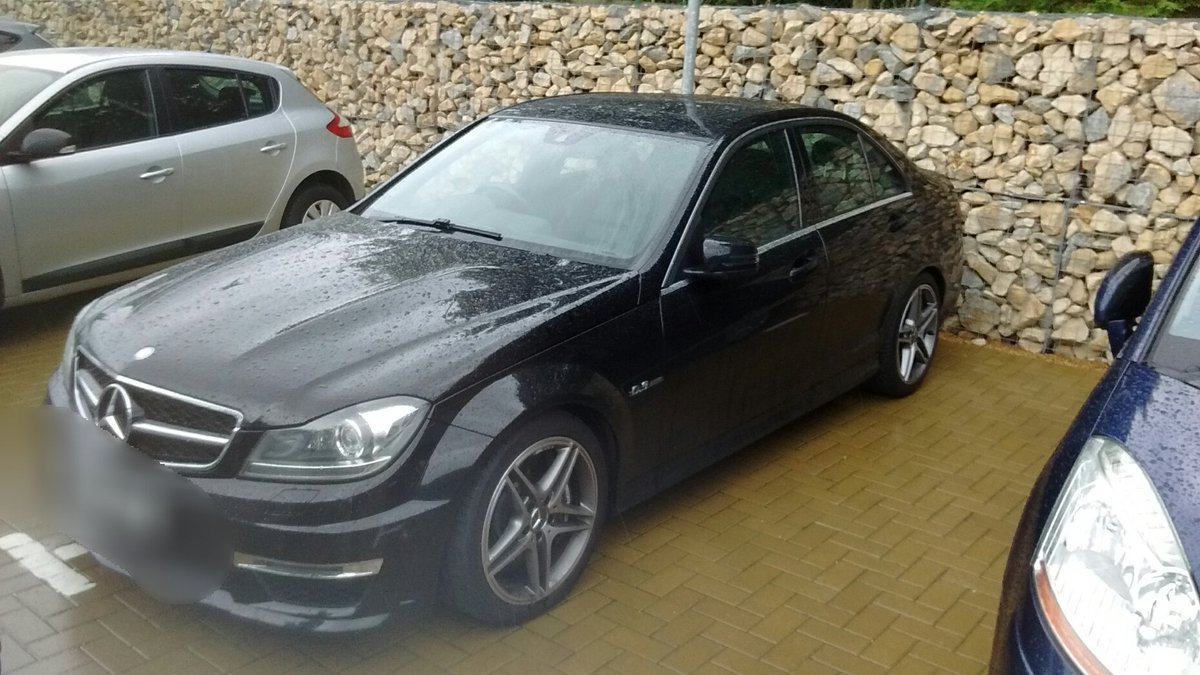 Tracker_UK's tweet photo. #Mercedes #Benz #C63 #AMG #stolen without keys from #Northamptonshire. Found by @SaferRoads_Team &amp; @NorthantsPolice 🚨 #TRACKERWillFindYou https://t.co/TK9607P2Og