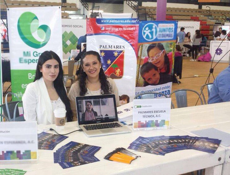 PalmaresEsc's tweet photo. #Palmares #LaborSocial #CompromisoSocialUP @UPGdl
"Apoya a este gran Proyecto Educativo"
https://t.co/jW66OQh8JK https://t.co/dIJAgEcfiB