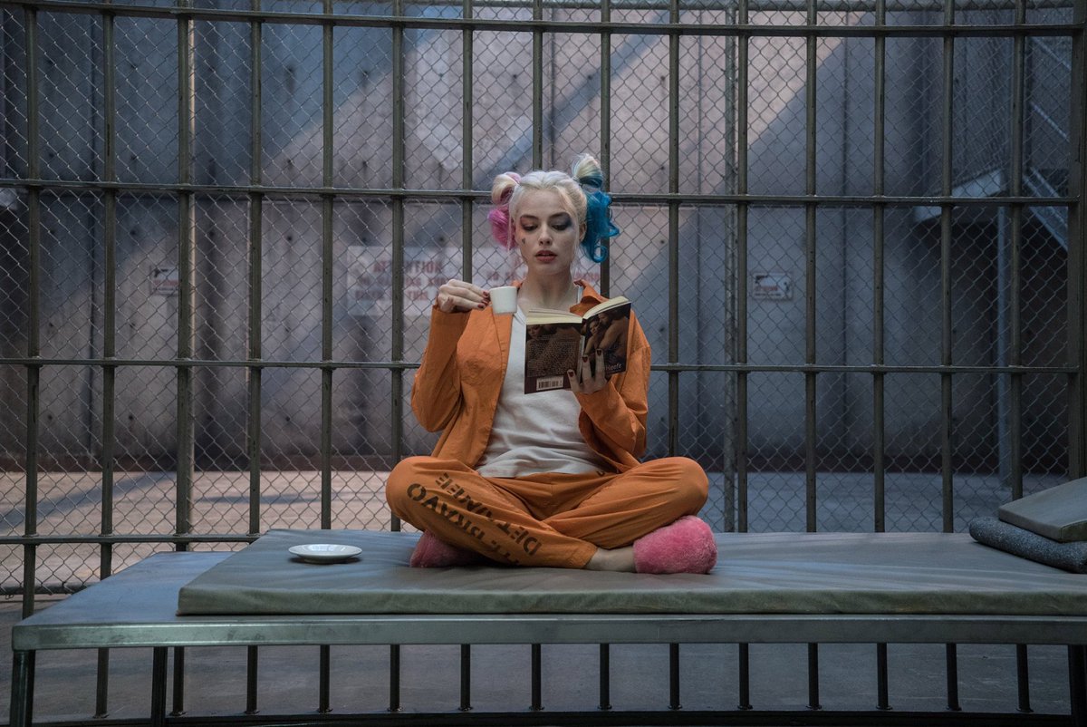 Harley Quinn
Not new to RP
New to Harley Quinn
Lesbian
Single
Can be shemale