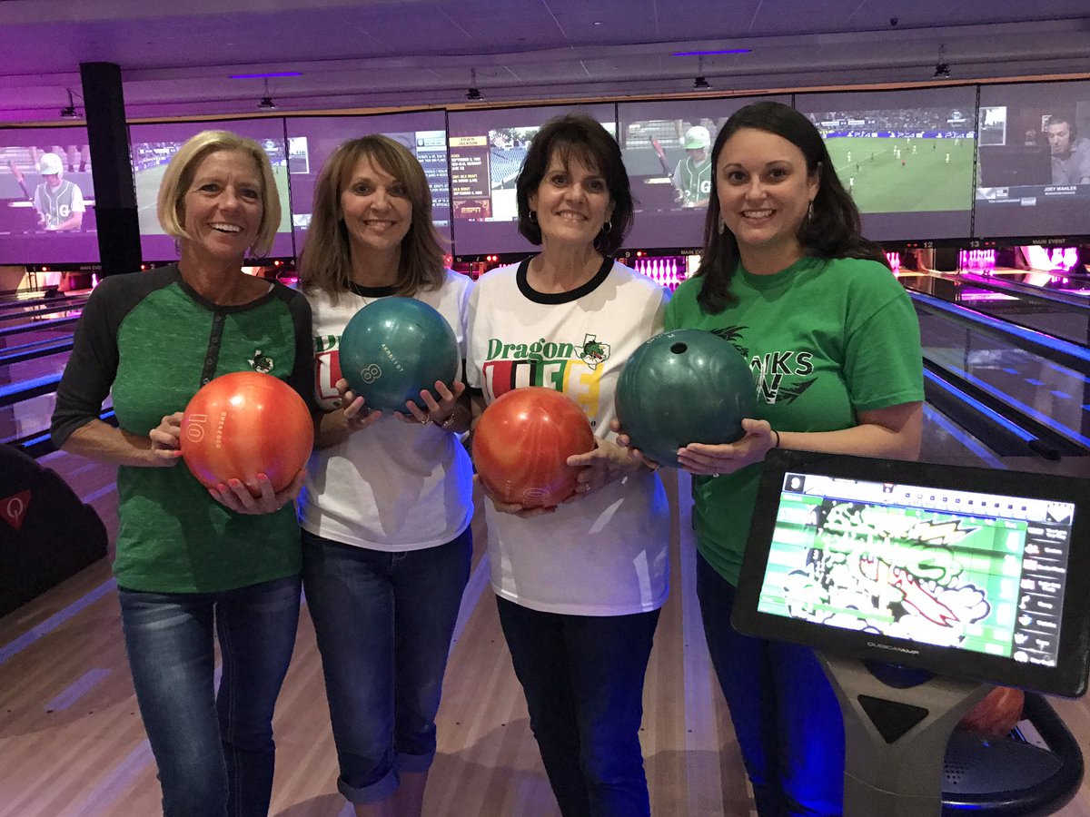 Carrollisd's tweet photo. Some of the hardest working people in Dragon Nation taking one afternoon before school starts to play #GameOnDragons https://t.co/CnEx5WUUZN