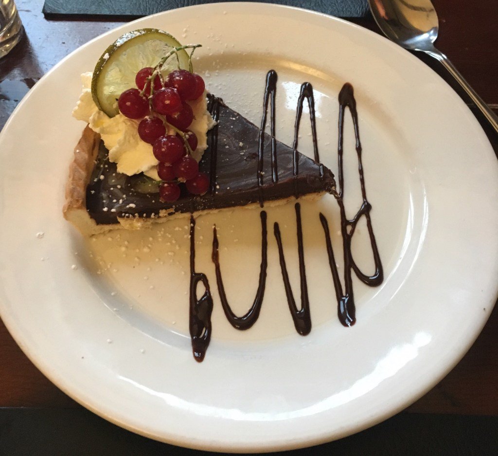 The Beehive, Combs, Derbyshire, July 2017 <a href="/beehivecombs/">The Beehive, Combs</a> #pub #beer #fish feat.… themofad.wordpress.com/2017/07/07/the…