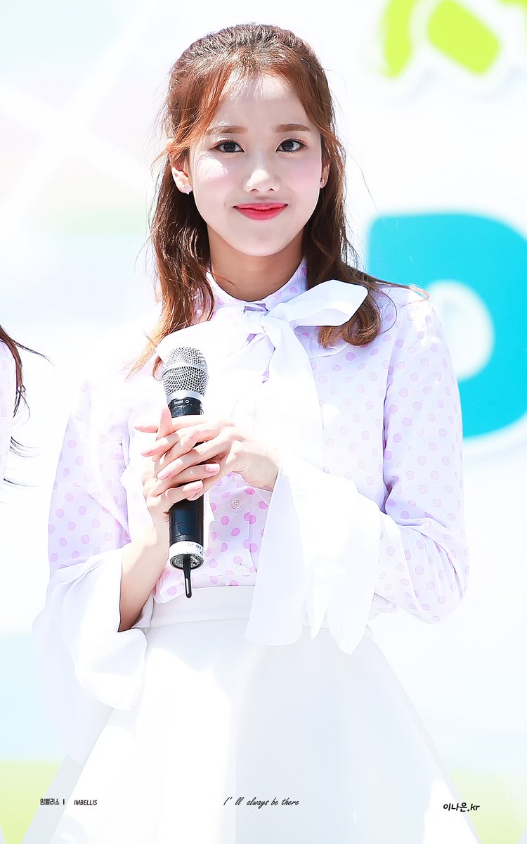 IMBELLIS_kr's tweet photo. 170505 동인천 이쁜 #나은 이 19pics

#에이프릴 #APRIL
#나은 #이나은

@APRIL_DSPmedia 

More pics ♥ https://t.co/X4GC1QkSbr https://t.co/qJG7iQpBYR
