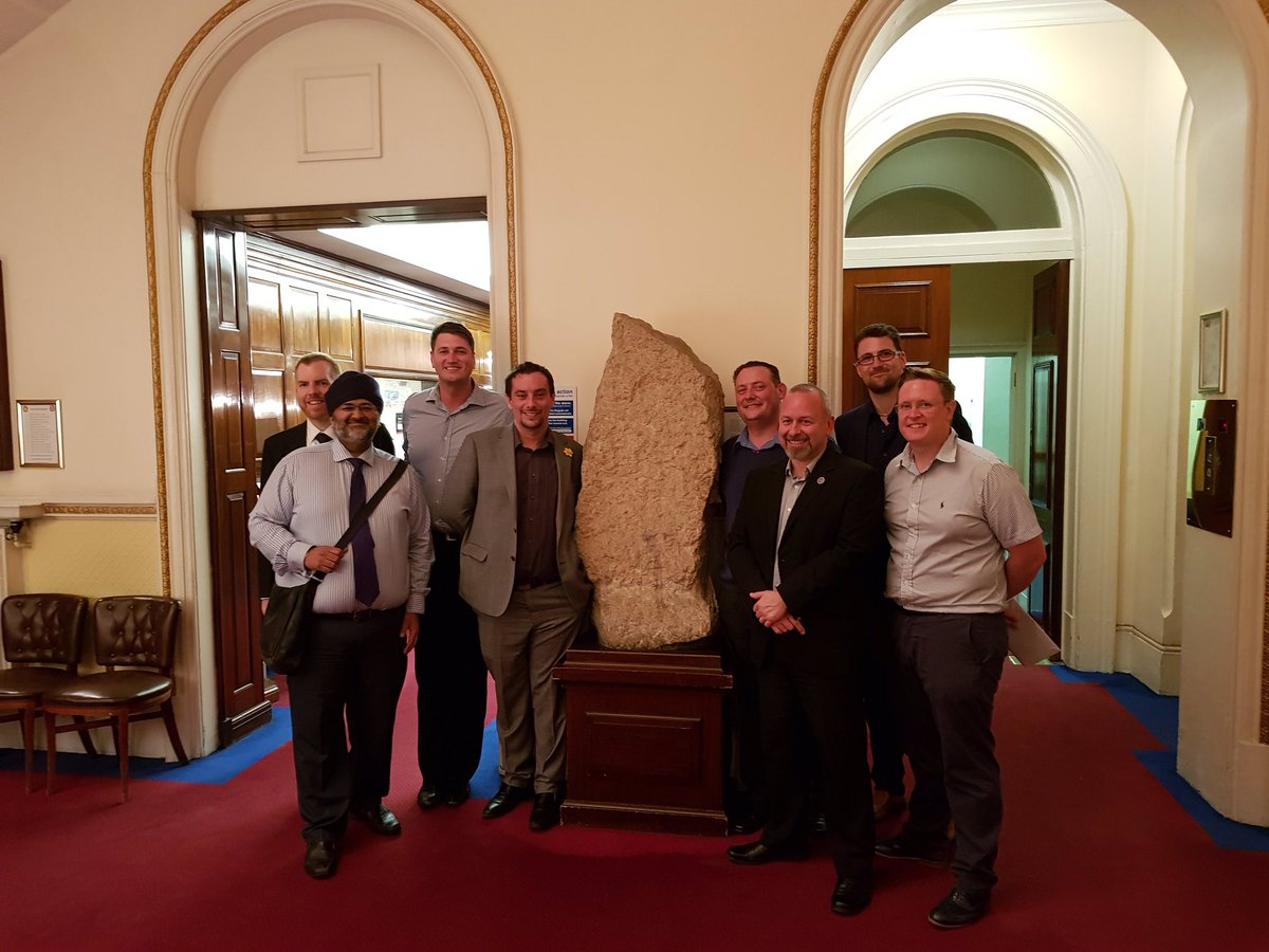 Masonic references in television