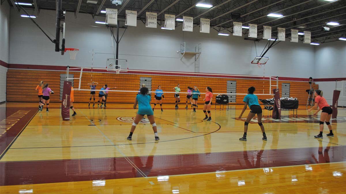 GoCUPhoenix's tweet photo. VB: Volleyball tied for fifth in MSC Preseason Poll @CumberlandVB 
https://t.co/oPuMaAFaNS https://t.co/dVaU9FmG78