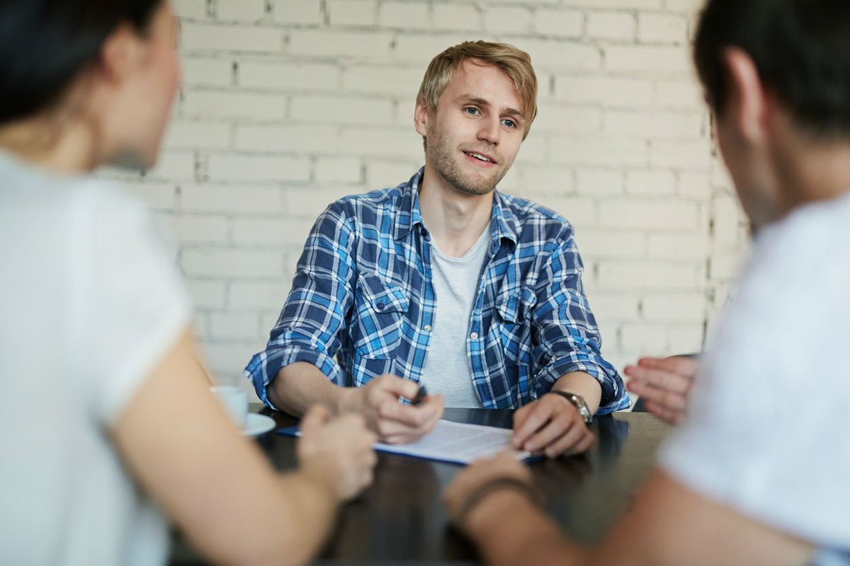 TeamGoodCall's tweet image. Is it OK to take the summer off after graduating college before looking for a job? You might want to think twice: goo.gl/x9T3G2