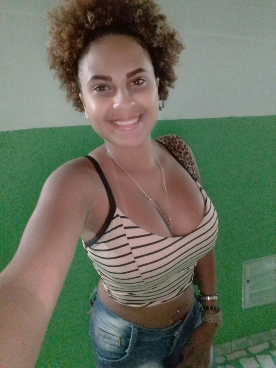 Rafaestevao18's tweet photo. - Só venho pra causar ..👌😊
#FuiEscola https://t.co/V3EJPTWXaH