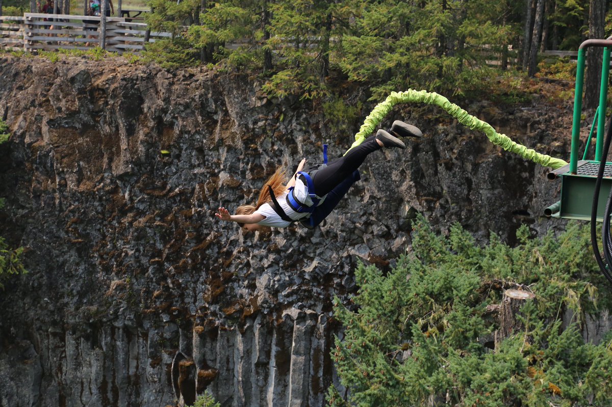 k8titus's tweet photo. Well I can check that off my bucket list. #whistlerbungee #160ft https://t.co/VEEJKhknmq
