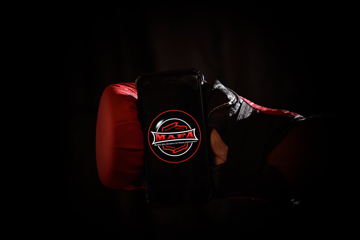 Mafacertified's tweet photo. #newbusiness #kickboxing #boxing #certification #joinourteam #getcertified #CellPhone #hyped #October #KickOff #followus https://t.co/Ma6LHPXBCp