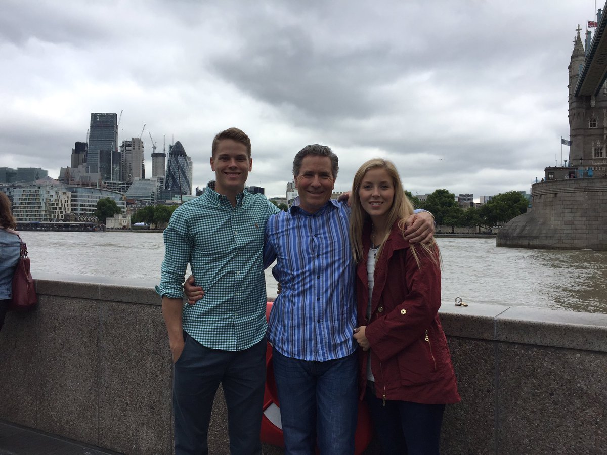 woolynemeth's tweet photo. London, check. On to the next city tomorrow👌🏼 https://t.co/0nLtxposd7