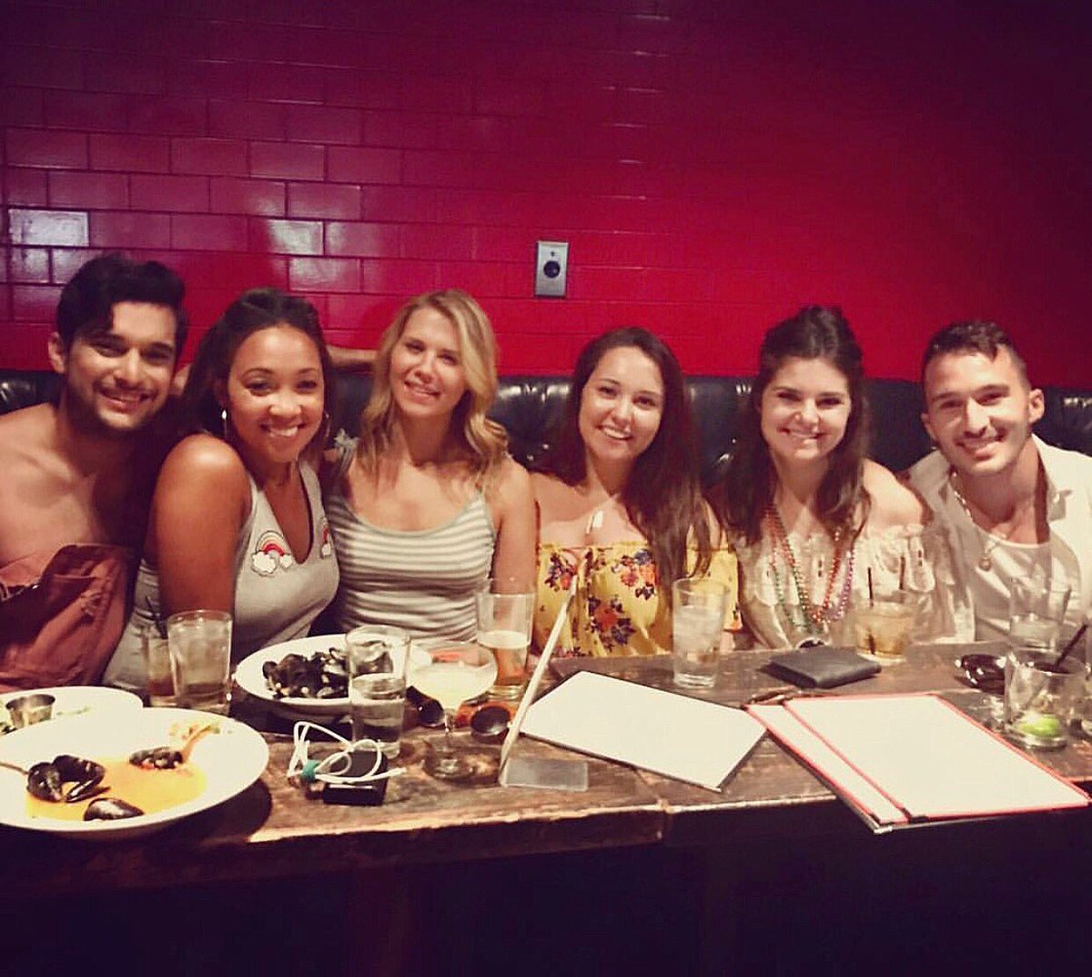 Everyone should have a friend that brings an #iphone cord and battery charger out with them. 

#SquadGoals #ATeam #dc