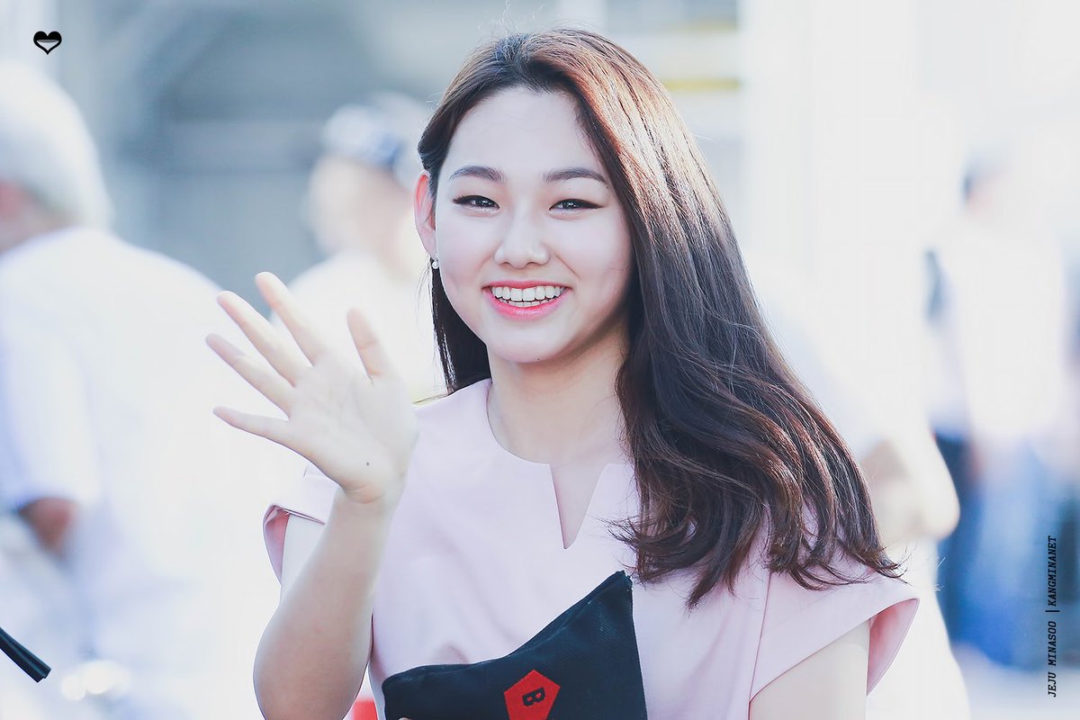 kangminapics's tweet photo. 160807 https://t.co/4NSyl5S9Em