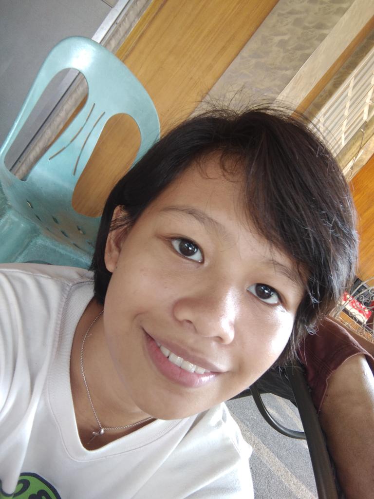 Textmessage101's tweet image. Itsura pag walang prof 😂😁