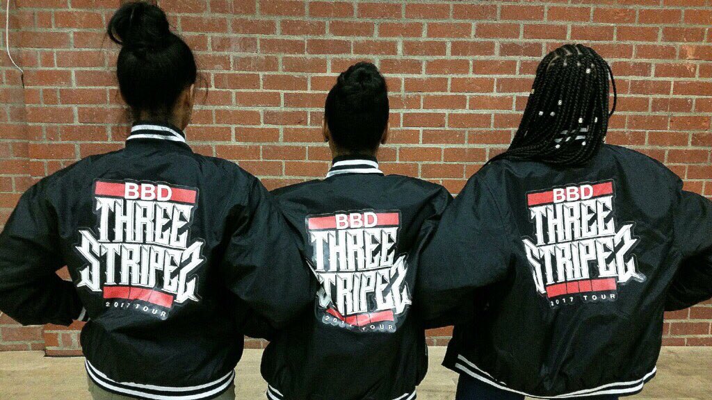 EnVogueMusic's tweet photo. It was a pleasure being on the #ThreeStripesTour w. our fam @OfficialBBD &amp; @THEREALSWV! Thanks for the jackets @OfficialBBD &amp; @brookepayne! https://t.co/2Ms7Npy69y