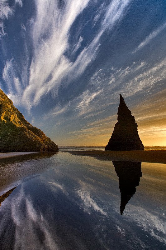 지혜를 얻는 방법
첫 번째 방법은 명상을 하는 것이다.이것은 아주 고상한 방법이다.
두 번째 방법은 모방을 하는 것이다.이것은 가장 쉬운 방법이나 덜 만족스러운 방법이다.
세 번째 방법은 경험을 하는 것이다.이것은 가장 어려운 방법이다. 레프 톨스토이