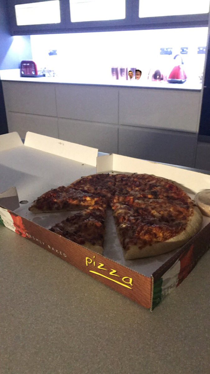 iJxmie's tweet image. Thanks bro can't believe you actually sent me it 😫😂 @JayFromTGF