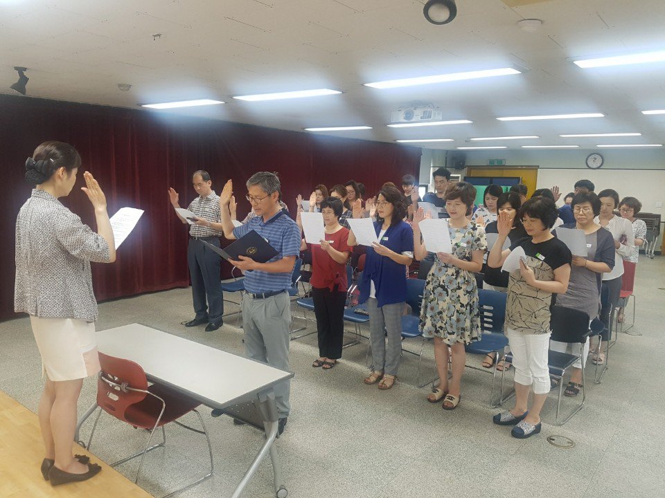 #성남시 #분당구보건소 직원들이 청렴서약식으로  최상의 보건의료 서비스 구현에 최선을 다 할것을 다짐했습니다.