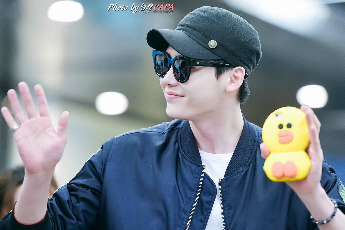JSHINE_FC_LJS's tweet photo. 『 Morning JShine☀️』20170810

Lovely Thursday 🌺
May your day be colorful🌈 and filled blessings✨ and love💖

#이종석 #leejongsuk #李钟硕 #李鍾碩 #イジョンソク https://t.co/CnrEHJWDFx