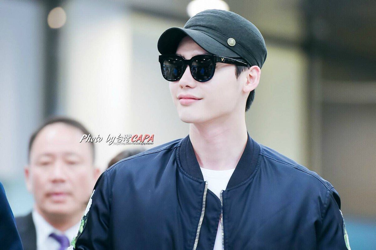 JSHINE_FC_LJS's tweet photo. 『 Morning JShine☀️』20170810

Lovely Thursday 🌺
May your day be colorful🌈 and filled blessings✨ and love💖

#이종석 #leejongsuk #李钟硕 #李鍾碩 #イジョンソク https://t.co/CnrEHJWDFx