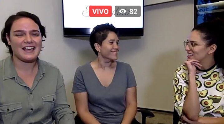 escandalamx's tweet photo. Ya están en vivo !!! #LesbianPower @las_saenz y @MorenaValdes !!! Entren a https://t.co/MX21sv8Qvy !!! https://t.co/G7ZEoD9a0u