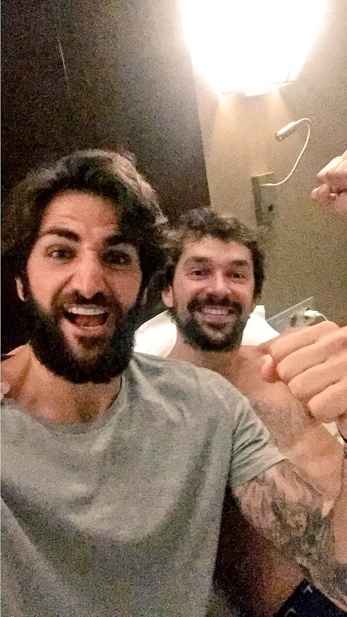 rickyrubio9's tweet image. Pura alma de la selección. No conozco a nadie com mas fuerza que este soldado. Seguro que vas a volver mas fuerte. #FuerzaLlull