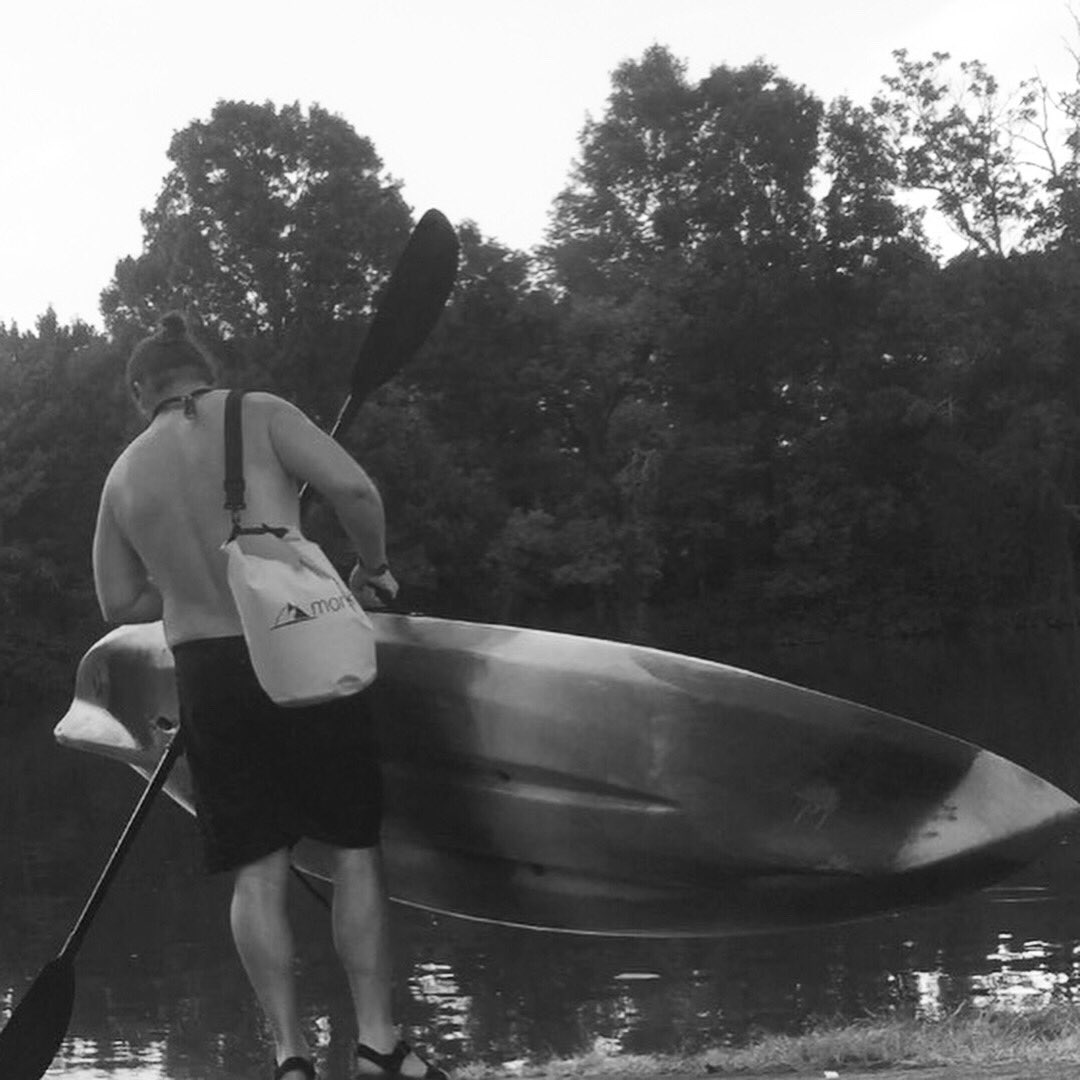 mac_cheeves's tweet photo. Post-work Wednesday waves...
@EmotionKayaks @montemlife @chacousa @kleankanteen https://t.co/ixiX18OOvH
