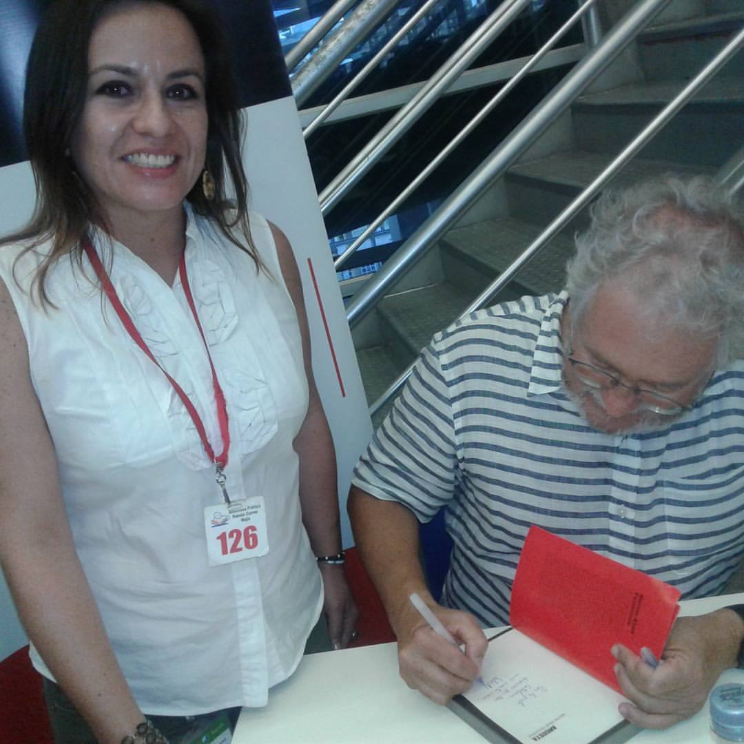 CatalinaGRLDO's tweet photo. @hectorabadf Muy feliz de haber podido escuchar a semejante personaje https://t.co/9Sm91OpYGU