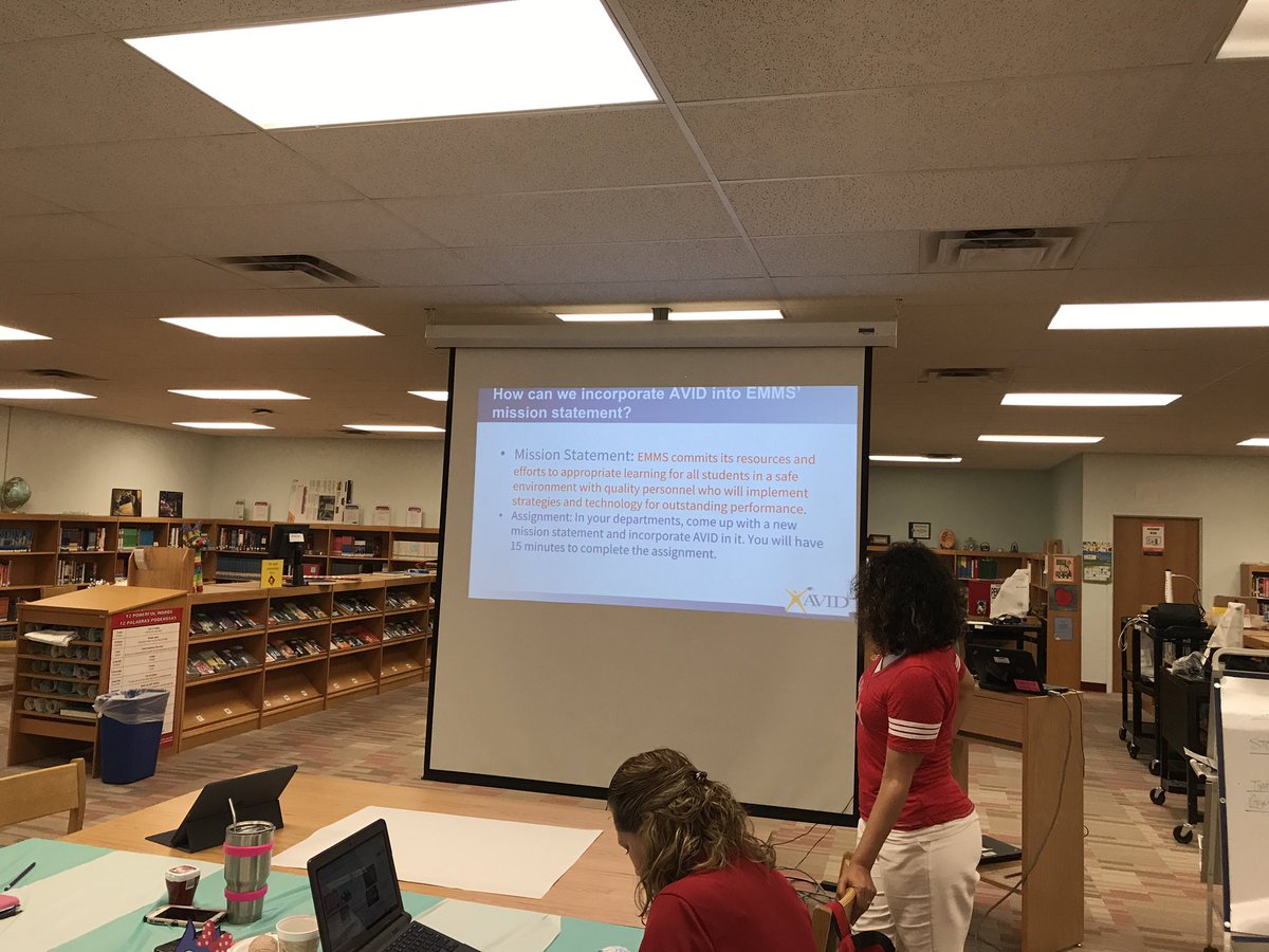 EMMS_avid_liz's tweet photo. AVID training at EMMS!!! Total success!!! @jguerra_EMMS @EMMS_MrJohnson https://t.co/CaHJqzmL1M