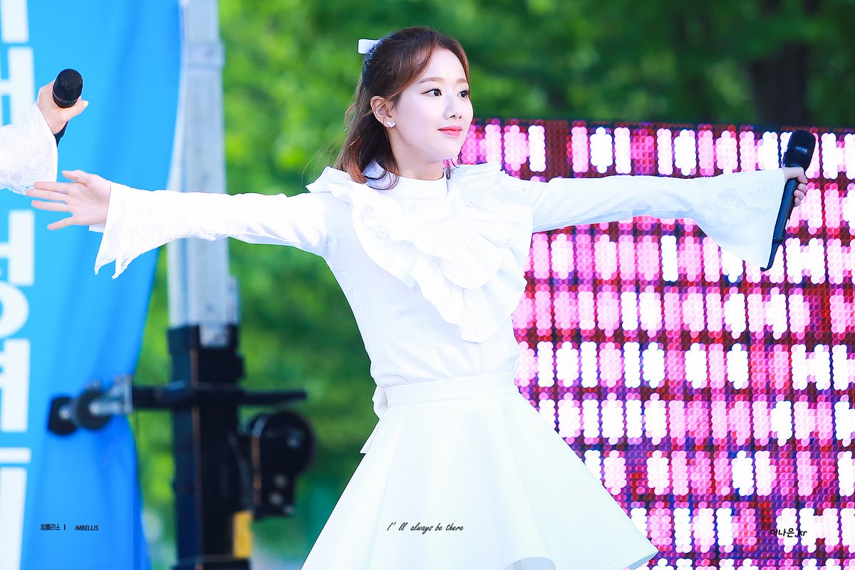 IMBELLIS_kr's tweet photo. 170505 평택 이쁜 #나은 이 20pics

#에이프릴 #APRIL
#나은 #이나은

@APRIL_DSPmedia 

More pics ♥ https://t.co/5HennaBnG0 https://t.co/Kkwz7gn1Hk