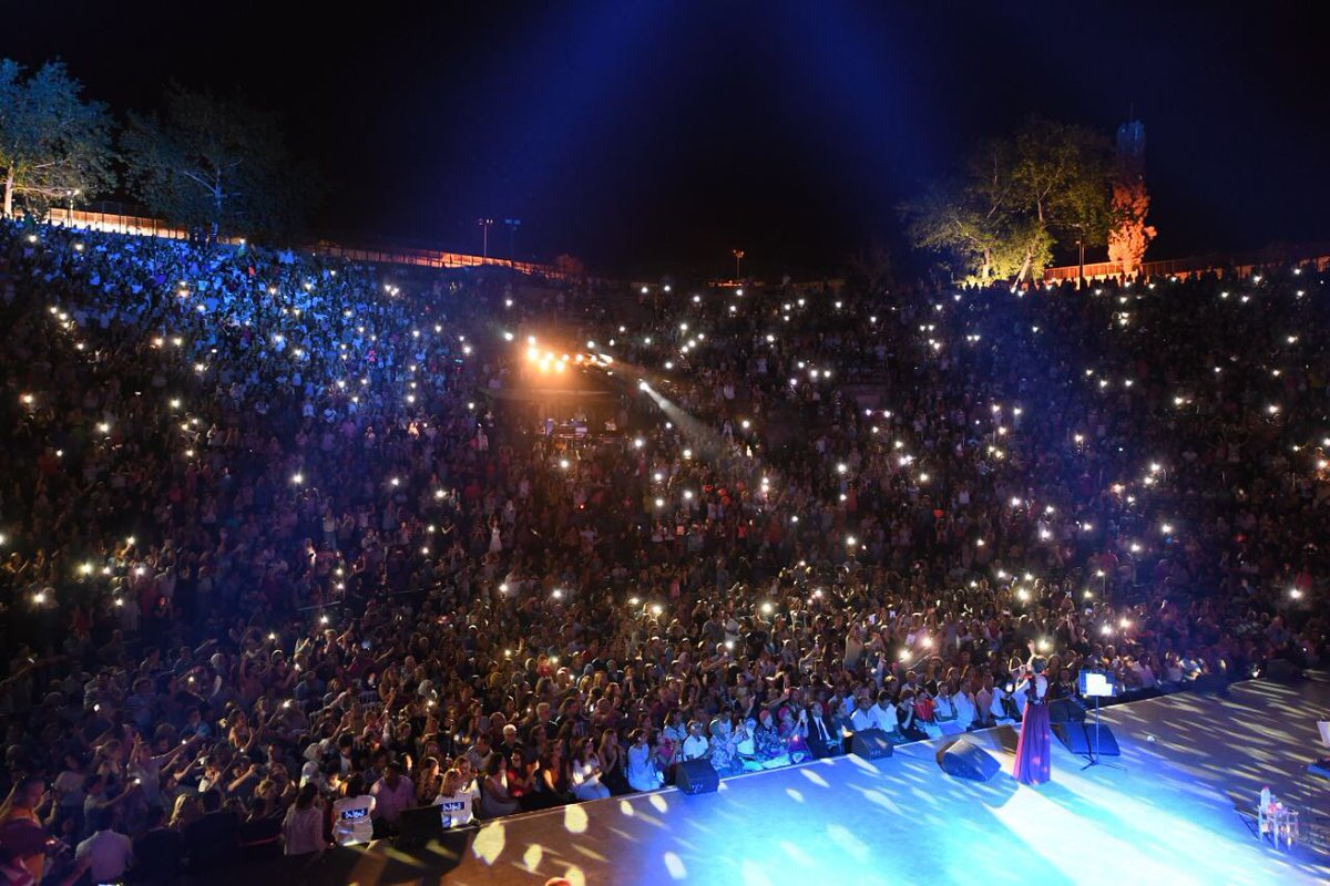 Nancy Ajram (@nancyajram) on Twitter photo #نانسي_عجرم #نانسي_في_قرطاج #مهرجان_قرطاج #قرطاج #تونس #حاسة_بيك
#CarthageFestival #FestivaldeCarthage #HassaBeek #Nancy9 #NancyAjram #نانسي_عجرم #نانسي_في_قرطاج #مهرجان_قرطاج #قرطاج #تونس #حاسة_بيك
#CarthageFestival #FestivaldeCarthage #HassaBeek #Nancy9 #NancyAjram