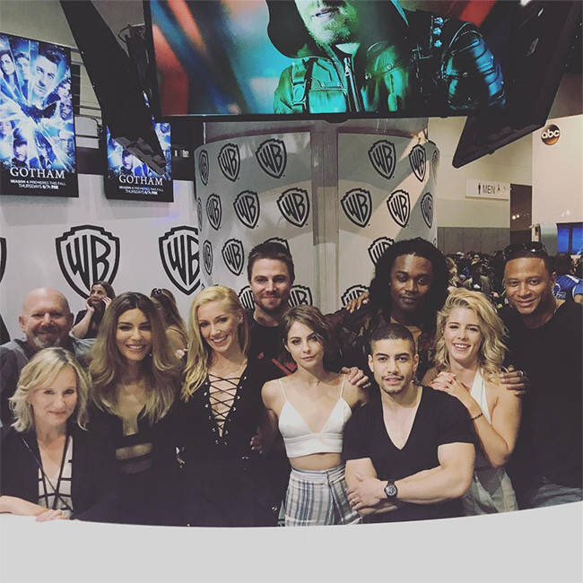 ArrowCWTV's tweet photo. Throwback to #SDCC 2017! #Arrow #Season6 https://t.co/Sepu2xFekR