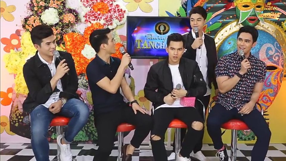 teamraytunited's tweet photo. Accdng to @hashtag_rayt, Emma Watson is his celebrity crush na gusto nyang pikutin. 

#TNT2Q1HuradosChoice 
#Pikot
#ShowtimeOnline https://t.co/q4gL4zZuqU